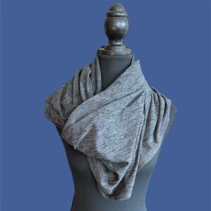 🧣 Soft and Stretchy Snap Scarf 🧣